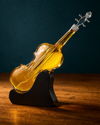 Glass Violin Decanter – artistic elegance for special moments of indulgence