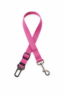 Car safety belt for dogs