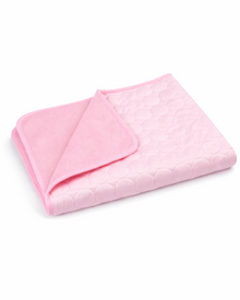 Cooling Mat for Dogs & Cats – pleasantly cool, breathable, and ideal for warm days