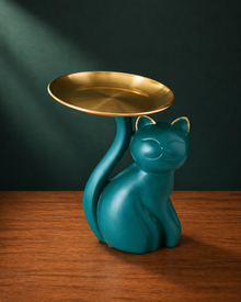Lucky Cat Decorative Tray made of Resin - Stylish Cat Figurine with Gold Tray