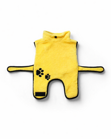 Snuggle Cape Dog Bathrobe made of Coral Fleece – Absorbent Dog Bathrobe in Yellow