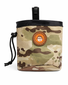 Compact Training Treat Pouch with Poop Bag Dispenser