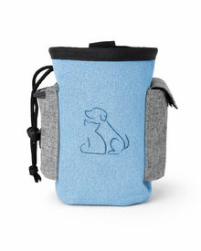 Our dog treat bag with shoulder strap - practical treat bag for training & walks