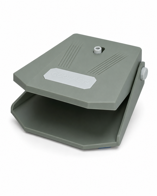 Coolpets Splash Water Fountain - Hundetrinkbrunnen mit Fußpedal