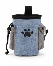 Our dog treat bag with shoulder strap - practical treat bag for training & walks