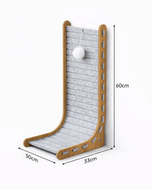 Vertical scratching kingdom for the sofa & wall
