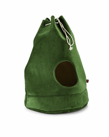 Designed by Lotte - Katzenhöhle Vilar mit rundem Eingang und Kuschelkissen