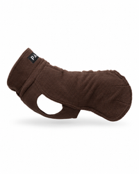PAIKKA Seawool Hundeshirt 2026 in Choco (Dunkelbraun) – seitliche Produktansicht des wärmenden Hundepullovers aus weichem, atmungsaktivem Seawool-Mischgewebe mit hohem Kragen, elastischer Brustpartie, Vorderbeinöffnung und verstellbarem Rückenbereich vor weißem Hintergrund.